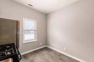 3244 E 5th Ave, Columbus, OH 43219 - Photo 15