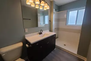 1868 Argyle Dr, Columbus, OH 43219 - Photo 23