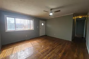 1868 Argyle Dr, Columbus, OH 43219 - Photo 5