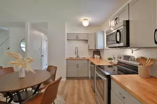 976 Joos Ave, Columbus, OH 43229 - Photo 13