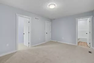 118 N Ogden Ave, Columbus, OH 43204 - Photo 27