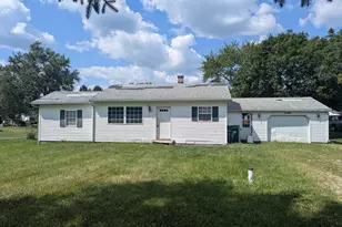 2194 W Blee Rd, Springfield, OH 45502 - Photo 1