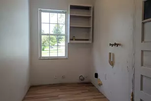 2194 W Blee Rd, Springfield, OH 45502 - Photo 9