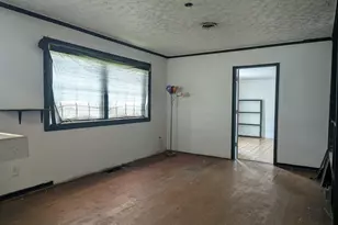 2194 W Blee Rd, Springfield, OH 45502 - Photo 11