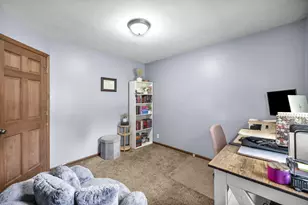 909 McDowell St, Xenia, OH 45385 - Photo 23