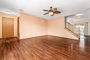 1376 Phlox Ave, Blacklick, OH 43004 - Photo 5