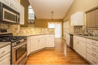 1134 Bergenia Drive, Reynoldsburg, OH 43068 - Photo 3