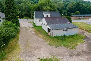 1822 Chestnut St, Coshocton, OH 43812 - Photo 7