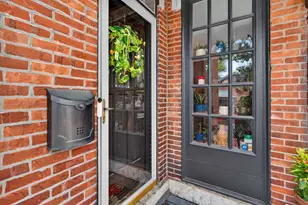 556 City Park Ave, Columbus, OH 43215 - Photo 9