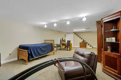 3783 Chevington Road, Columbus, OH 43220 - Photo 33