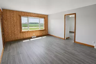 2434 Greenfield Sabina Rd SW, Washington Court House, OH 43160 - Photo 7