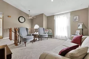 6991 Endsleigh Dr, Reynoldsburg, OH 43068 - Photo 9