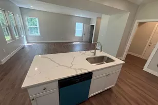 2614 Clybourne Rd, Columbus, OH 43231 - Photo 9
