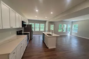 2614 Clybourne Rd, Columbus, OH 43231 - Photo 13