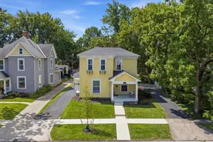 265 W 7th St, Marysville, OH 43040 - Photo 1