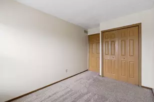 5295 Sawatch Dr, Columbus, OH 43228 - Photo 35