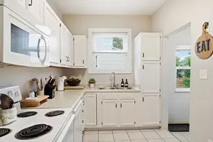 2245 Indiana Ave, Columbus, OH 43202 - Photo 21