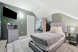 2245 Indiana Ave, Columbus, OH 43202 - Photo 43