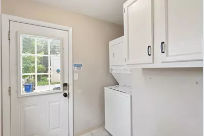 2245 Indiana Avenue, Columbus, OH 43202 - Photo 25