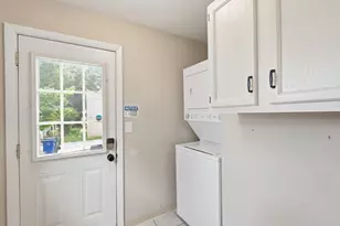 2245 Indiana Ave, Columbus, OH 43202 - Photo 25