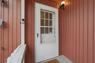 2245 Indiana Ave, Columbus, OH 43202 - Photo 9