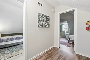 2245 Indiana Ave, Columbus, OH 43202 - Photo 47