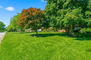 3795 Surrey Hill Pl, Upper Arlington, OH 43220 - Photo 5