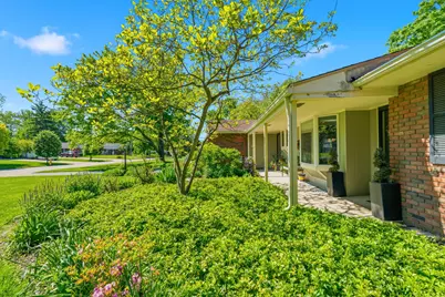 3795 Surrey Hill Place, Upper Arlington, OH 43220 - Photo 7