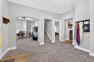 128 N 9th St, Newark, OH 43055 - Photo 11