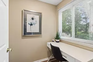 654 Jonsol Ct, Columbus, OH 43230 - Photo 13