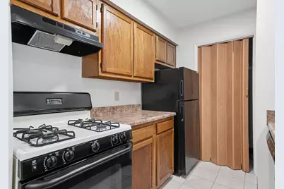 2279 Hedgerow #2279  C, Columbus, OH 43220 - Photo 9