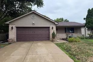 1938 Hamrock Dr, Powell, OH 43065 - Photo 1