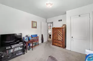 2716 Fairwood Ave, Columbus, OH 43207 - Photo 19