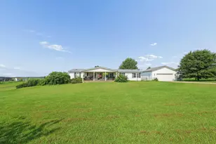 25477 Armstrong Rd, Laurelville, OH 43135 - Photo 3