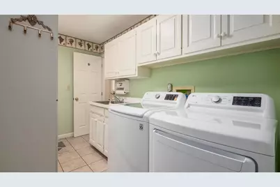 480 W Highland Drive, Zanesville, OH 43701 - Photo 17