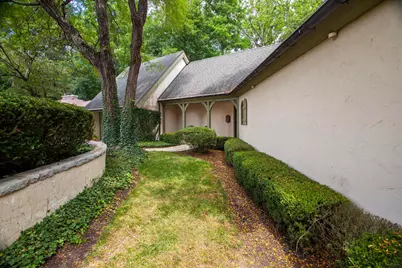 8136 Blind Brook Court, Columbus, OH 43235 - Photo 5