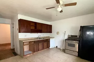 1685 Liscomb Rd, Columbus, OH 43207 - Photo 11