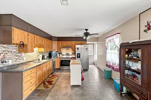 1980 Linda St, Marion, OH 43302 - Photo 9
