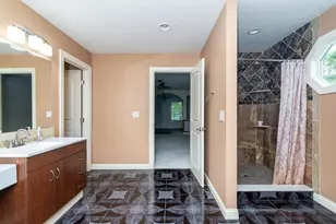 639 Academy Dr, Galloway, OH 43119 - Photo 49