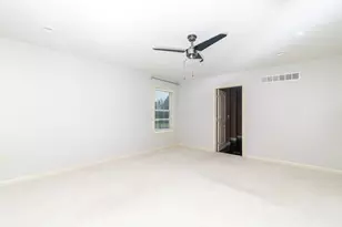 639 Academy Dr, Galloway, OH 43119 - Photo 45