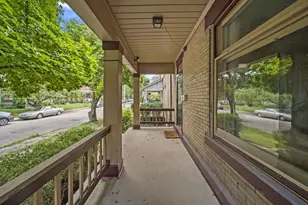 951 Mt Pleasant Ave, Columbus, OH 43201 - Photo 5