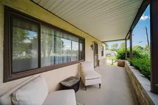 1698 Brown Rd, Columbus, OH 43223 - Photo 5