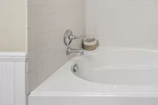 890 Lookout Point Dr, Columbus, OH 43235 - Photo 29