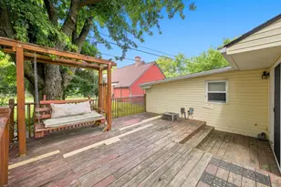 367 Yarmouth Ln, Columbus, OH 43228 - Photo 33