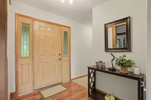 922 Fairway Dr, Howard, OH 43028 - Photo 7