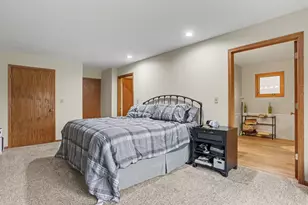 922 Fairway Dr, Howard, OH 43028 - Photo 29