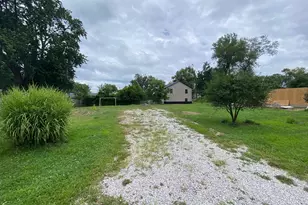 13574 Pine Rd NE, Thornville, OH 43076 - Photo 3