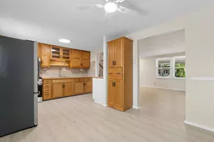 817 Breathitt Ave, Columbus, OH 43207 - Photo 17