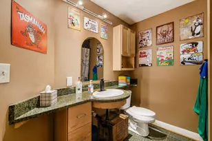196 S Grant Ave, Columbus, OH 43215 - Photo 19
