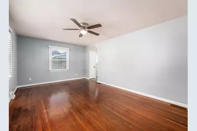 386 Old Village Road, Columbus, OH 43228 - Photo 5